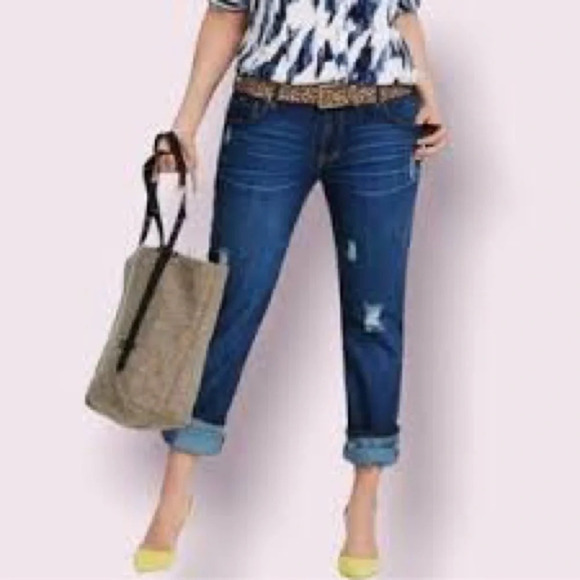 Cabi Slim Boyfriend Distressed Jeans - Style 3045 - Size 2 - Picture 1 of 8